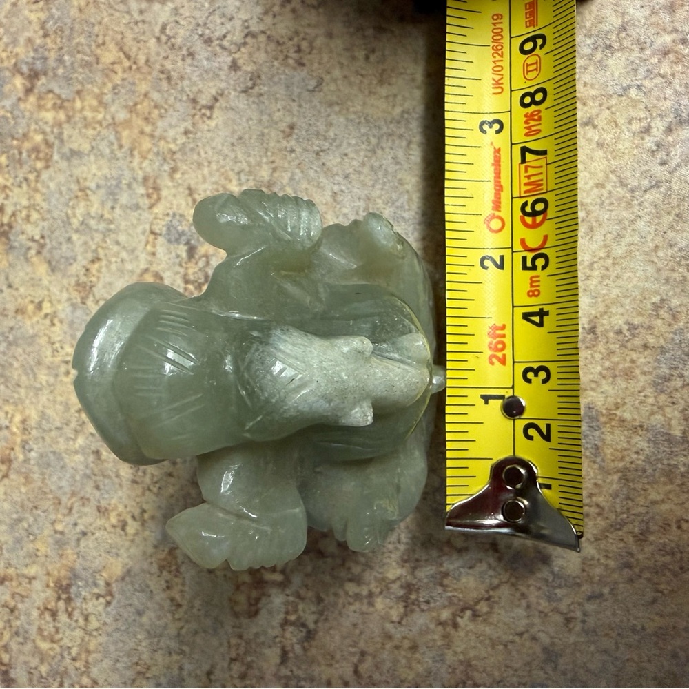 Natural Green Aventurine Ganesha Stone Statue - Picture 7 of 8